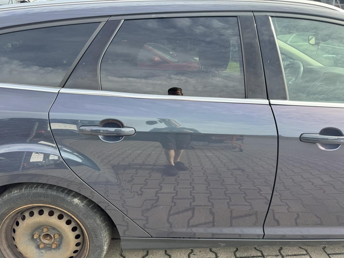 Ford Focus 3 original T&uuml;r hinten rechts Midnight SkyGrau Kombi Rohbau Bj.2011